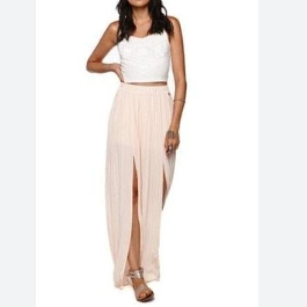 Like New! Kendall and Kylie  Pleated Panel Maxi Light Pink Long Skirt in Size M